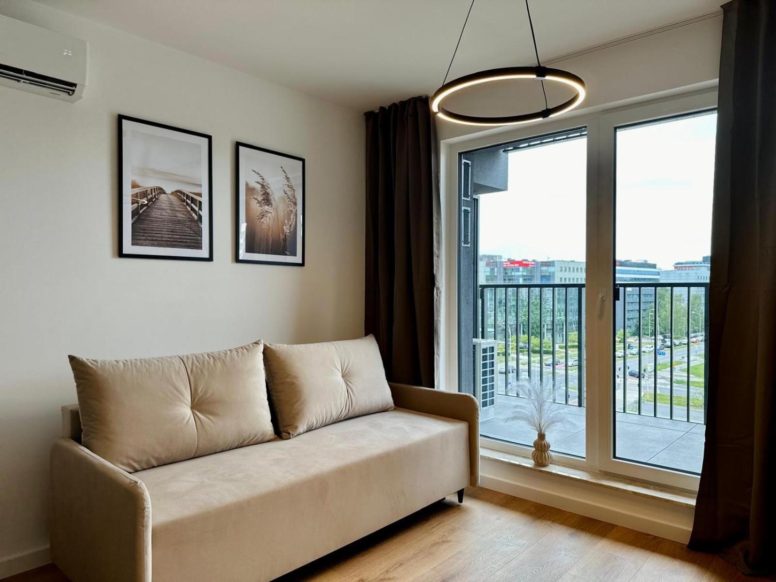 Legnicka Residence I Вроцлав Екстериор снимка